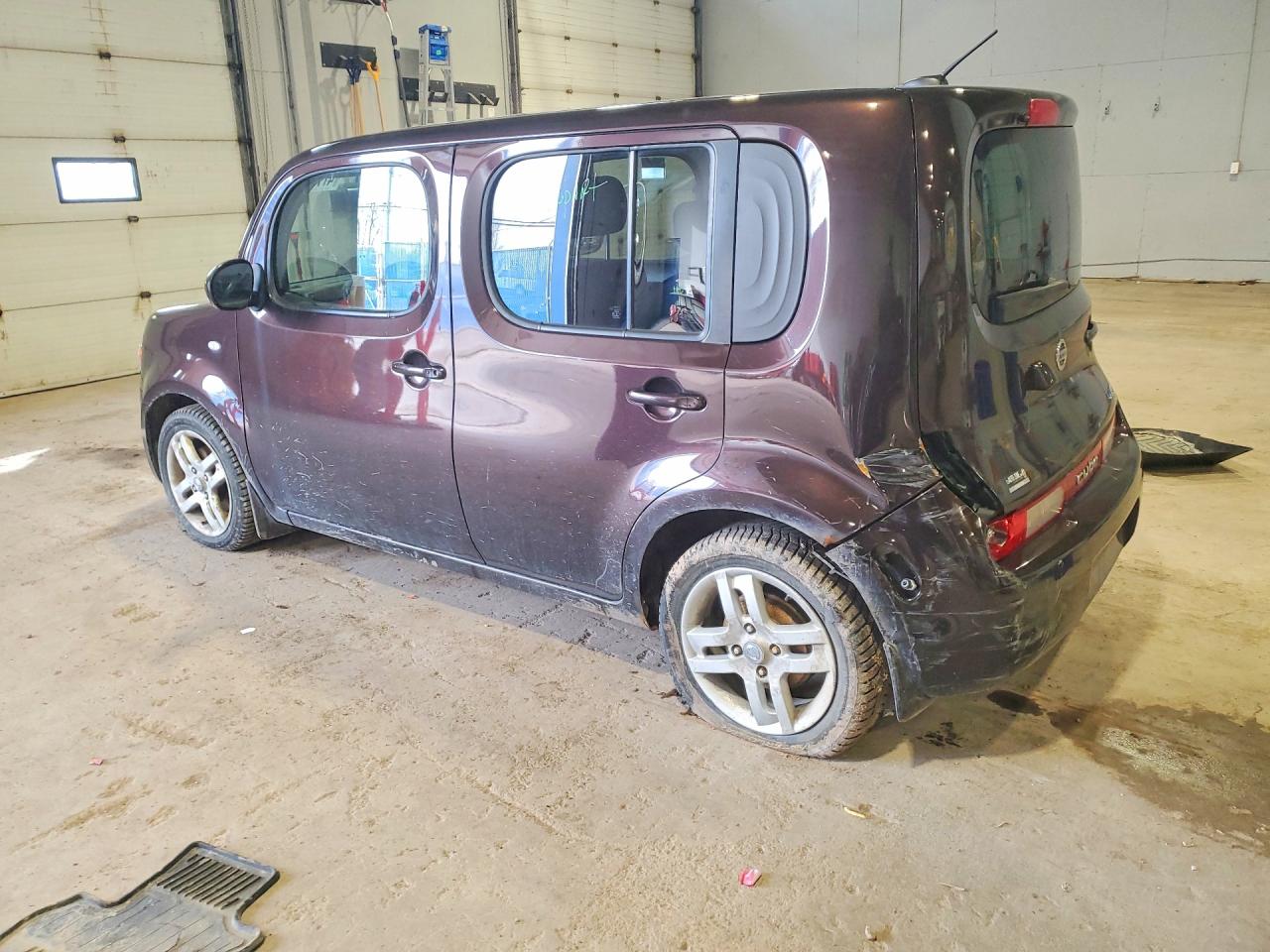 JN8AZ2KR1AT168087 · 2010 NISSAN CUBE · 2/12