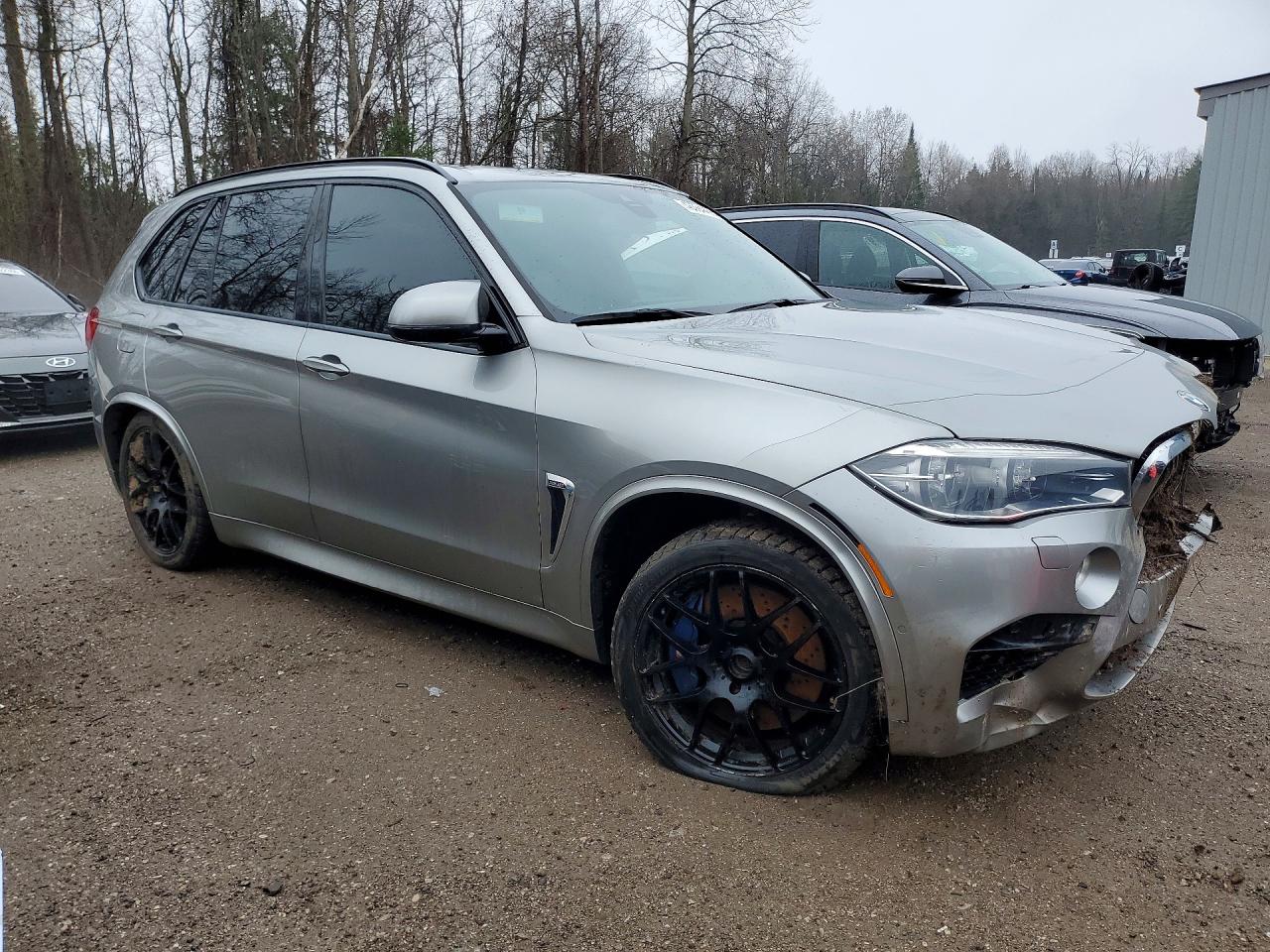 5YMKT6C37H0X20844 · 2017 BMW X5 · 4/13