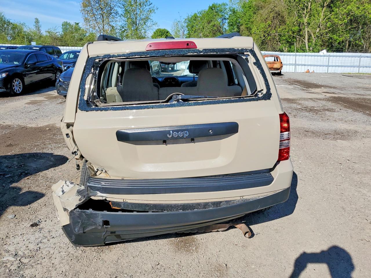 1C4NJPAA4HD187623 · 2017 JEEP PATRIOT · 6/13