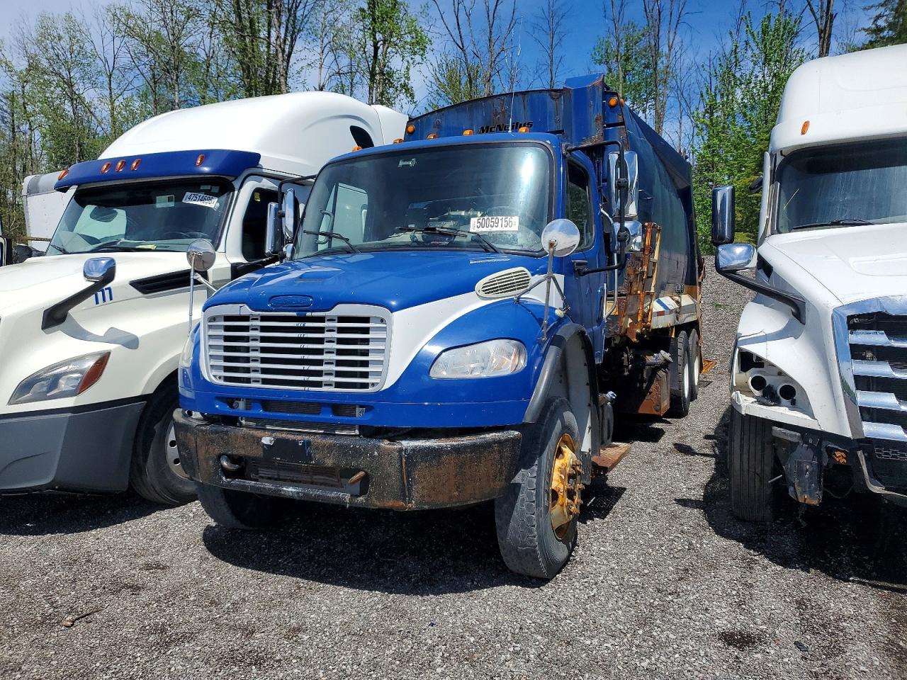 1FVHCYBSXBDAZ4611 · 2011 FREIGHTLINER M2 · 2/10