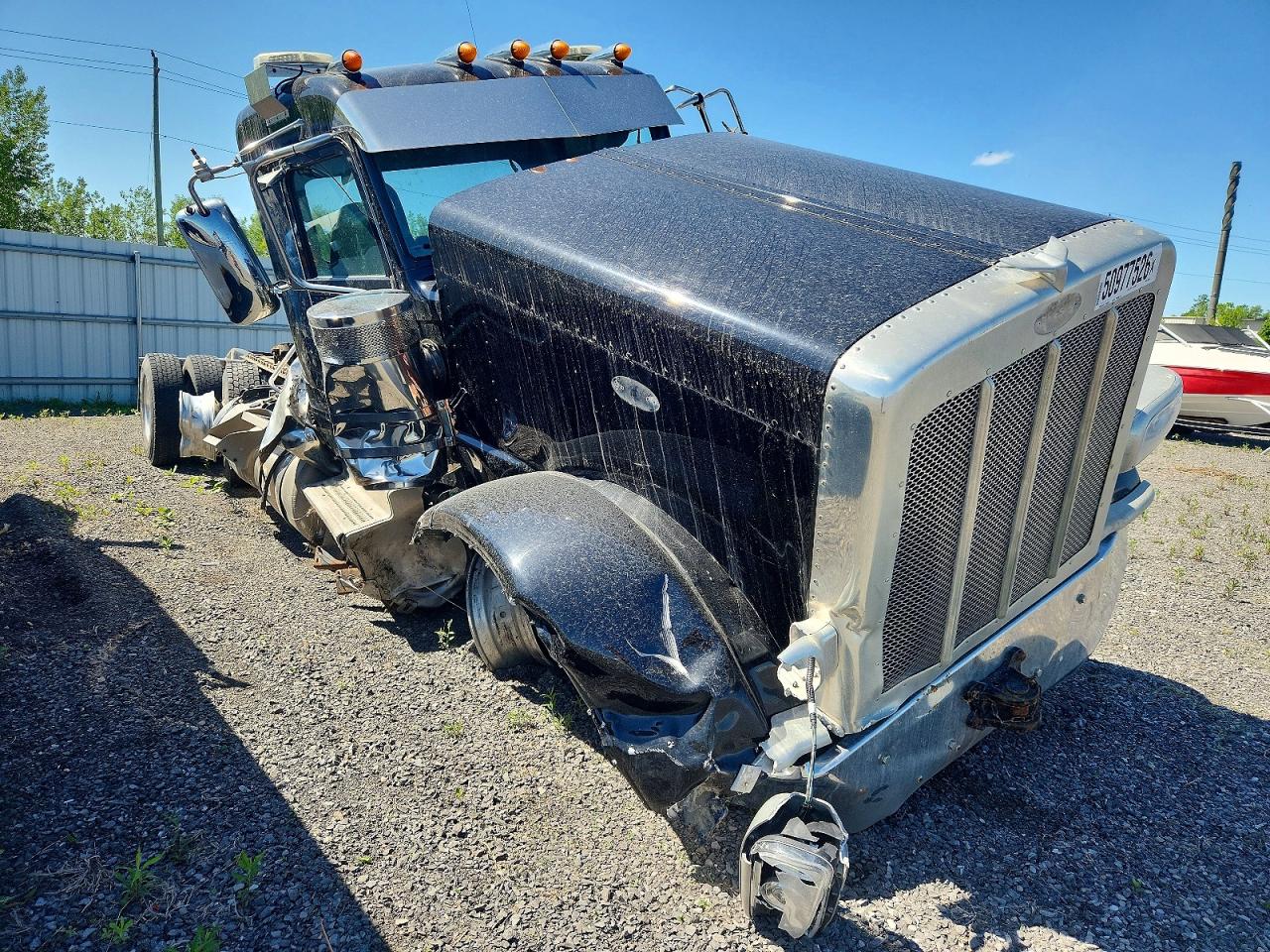 2022 PETERBILT 389