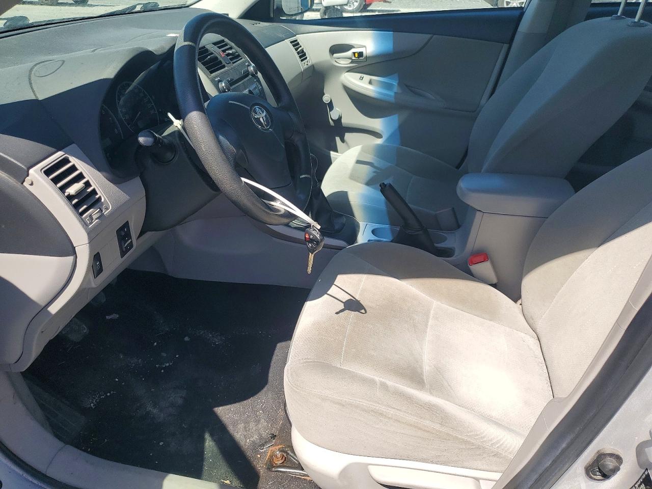 2T1BU4EE1BC694523 · 2011 TOYOTA COROLLA · 7/13