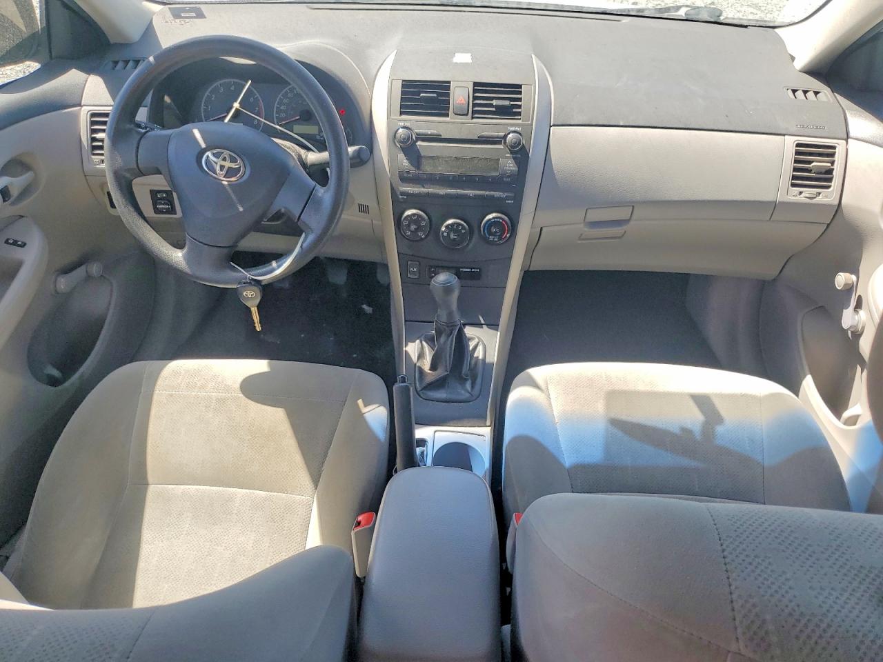 2T1BU4EE1BC694523 · 2011 TOYOTA COROLLA · 8/13