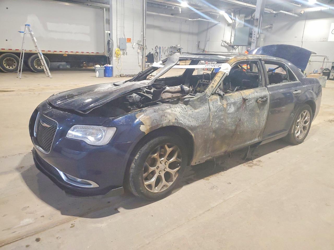 2017 CHRYSLER 300C