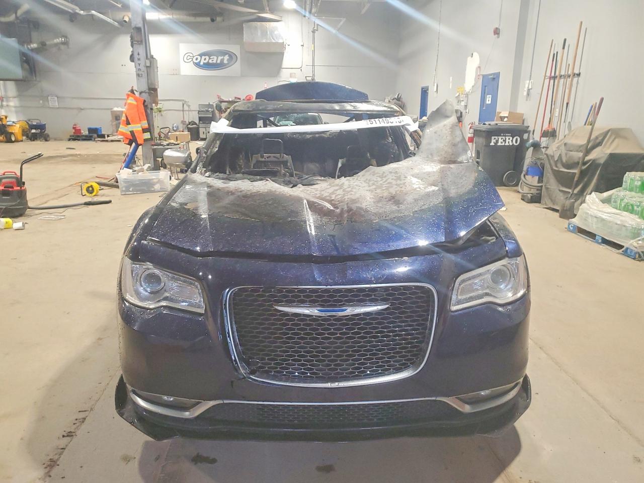 2C3CCASG2HH513864 · 2017 CHRYSLER 300C · 5/11