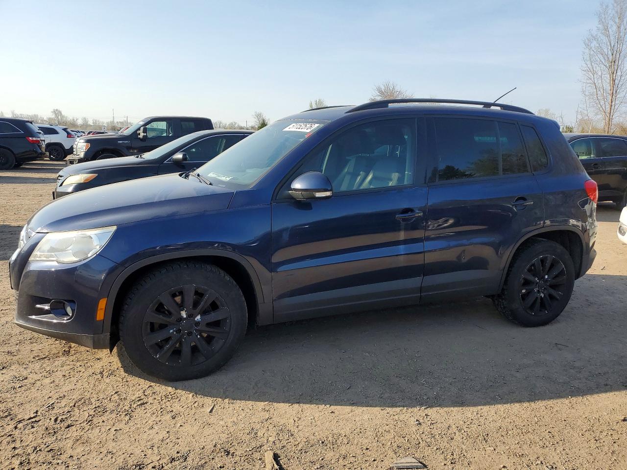 WVGBV7AX9BW504346 · 2011 VOLKSWAGEN TIGUAN