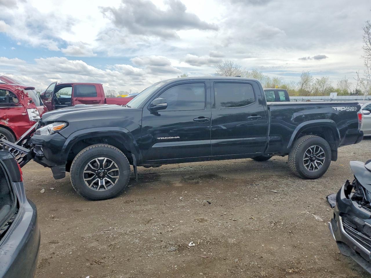 3TYDZ5BN1NT011708 · 2022 TOYOTA TACOMA