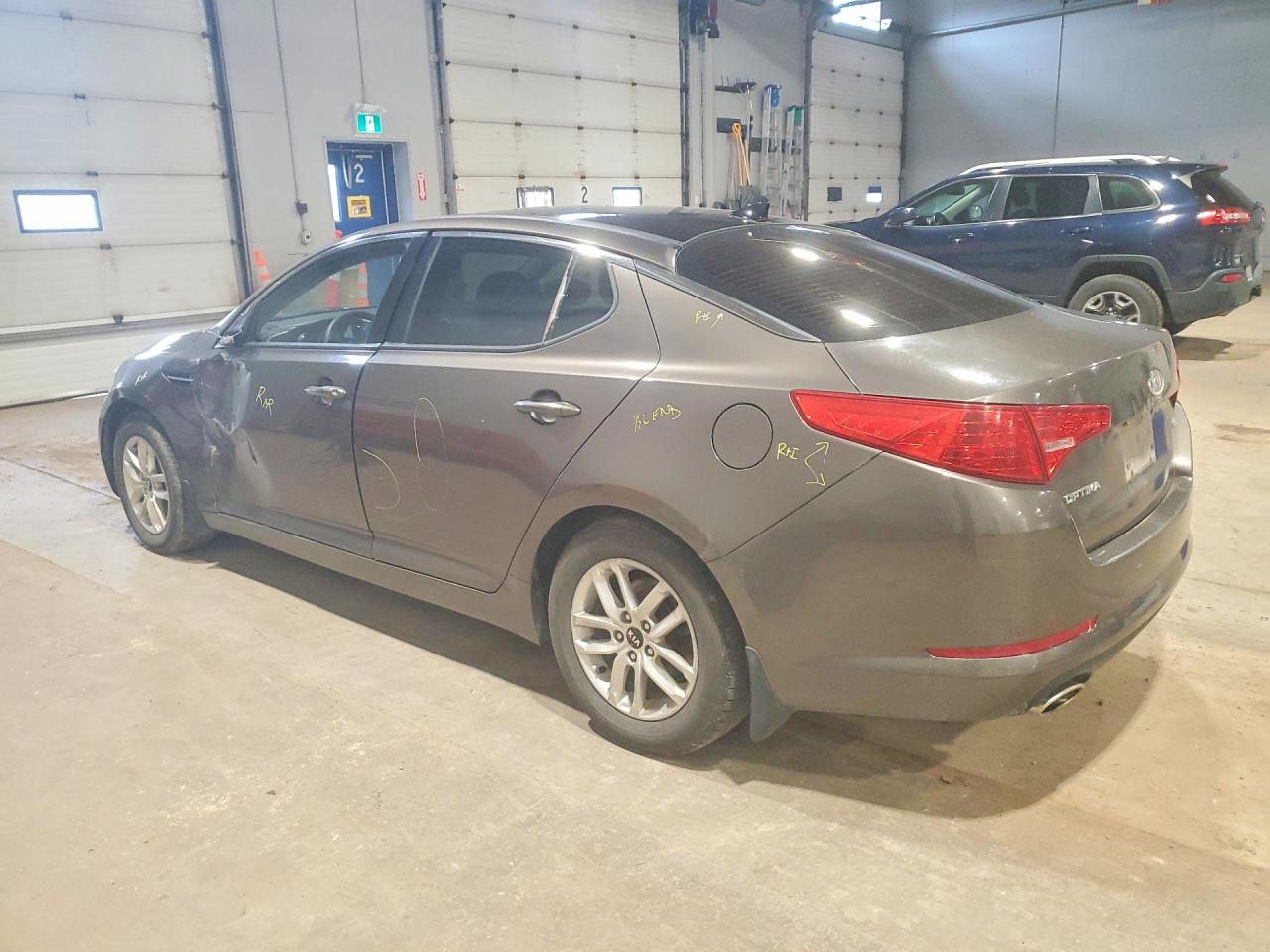 KNAGM4A76C5256685 · 2012 KIA OPTIMA · 2/12