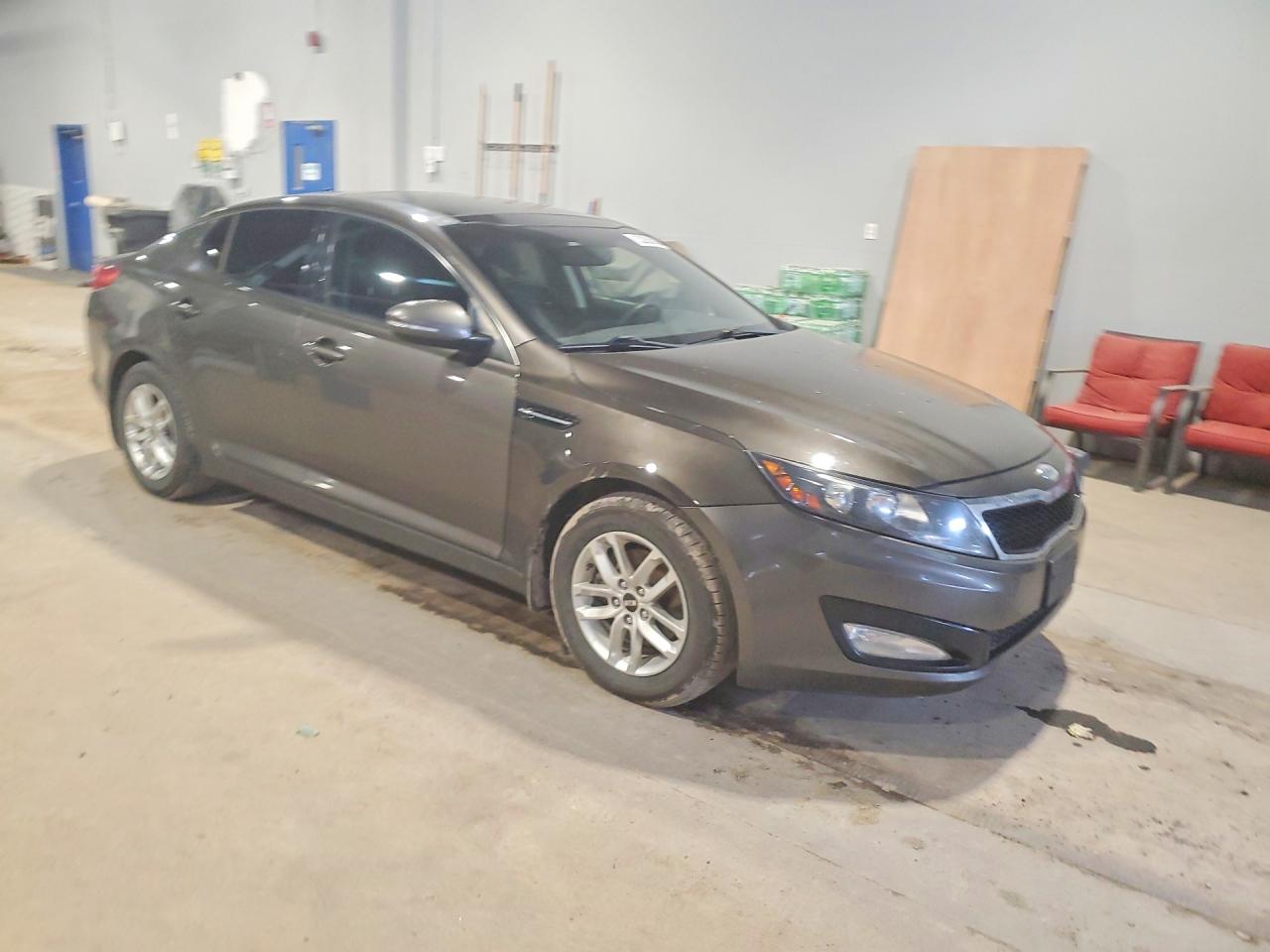 KNAGM4A76C5256685 · 2012 KIA OPTIMA · 4/12