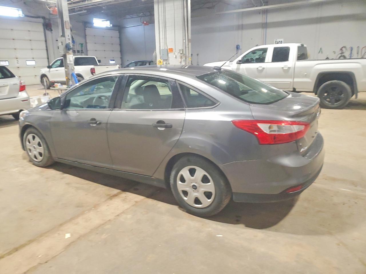 1FADP3E24EL376642 · 2014 FORD FOCUS · 2/13