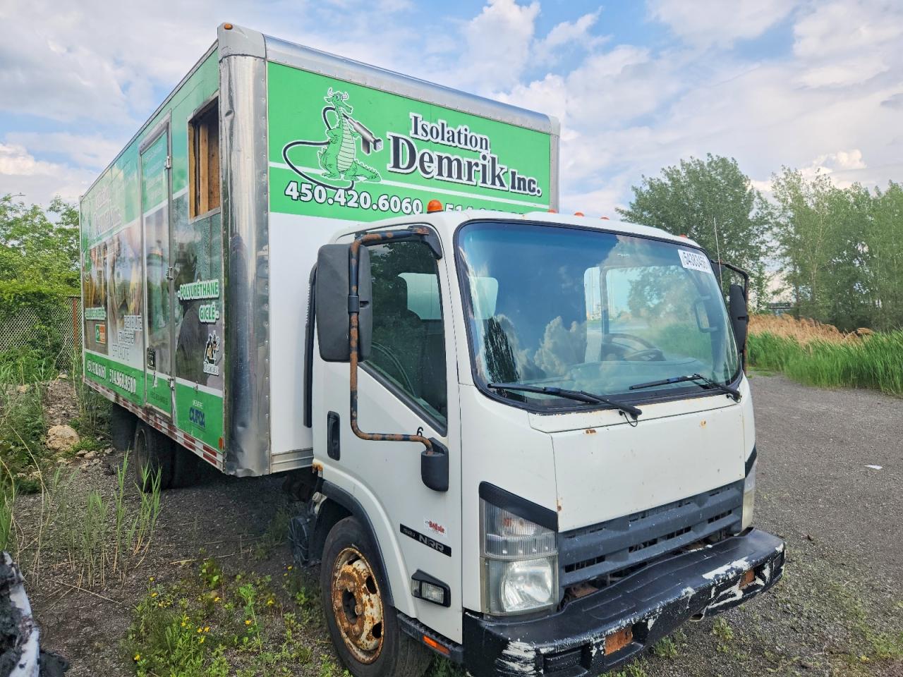 JALE5W162A7301051 · 2010 ISUZU NRR