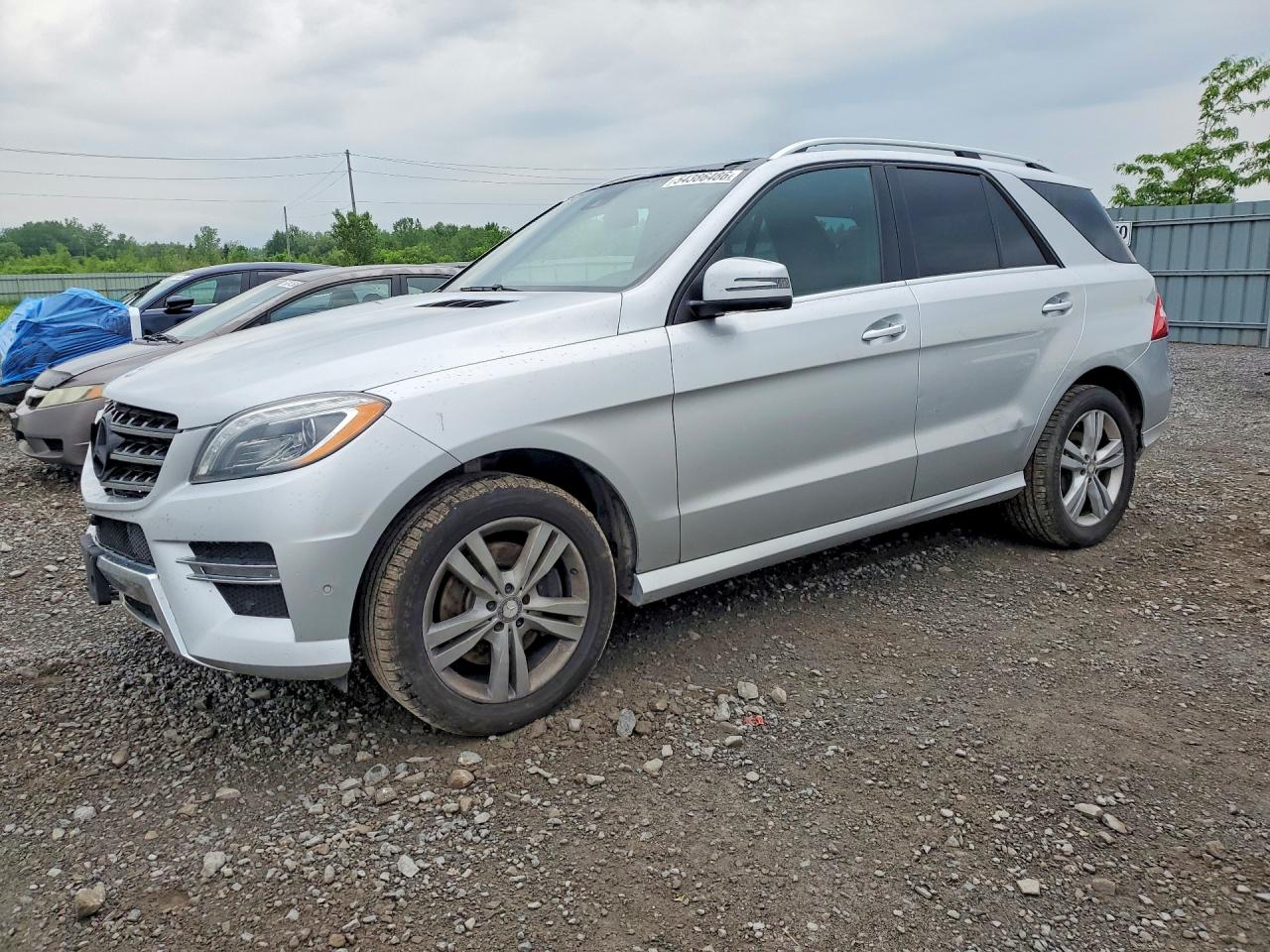 4JGDA2EB5FA569042 · 2015 MERCEDES-BENZ ML