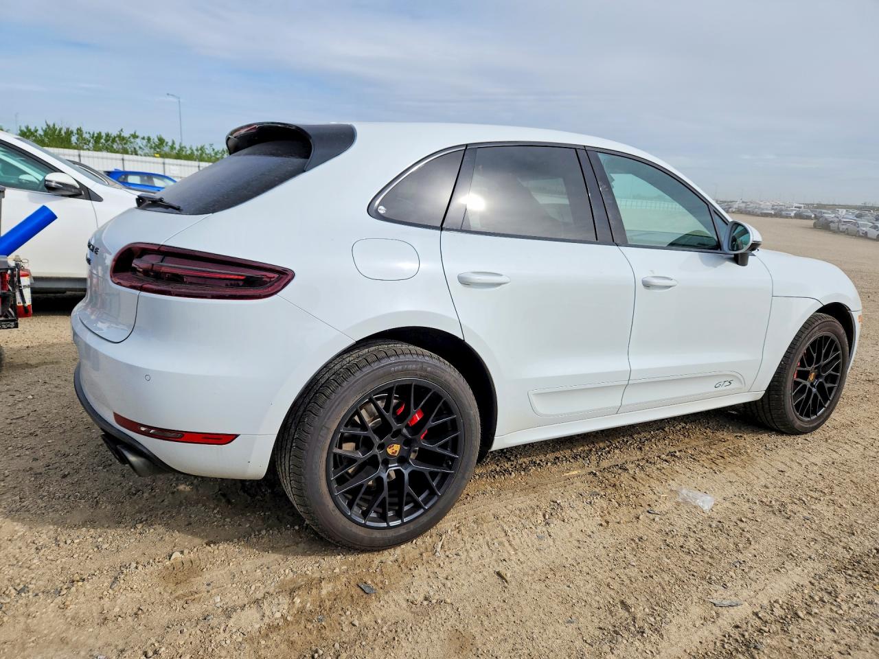 WP1AG2A52HLB53395 · 2017 PORSCHE MACAN · 3/13