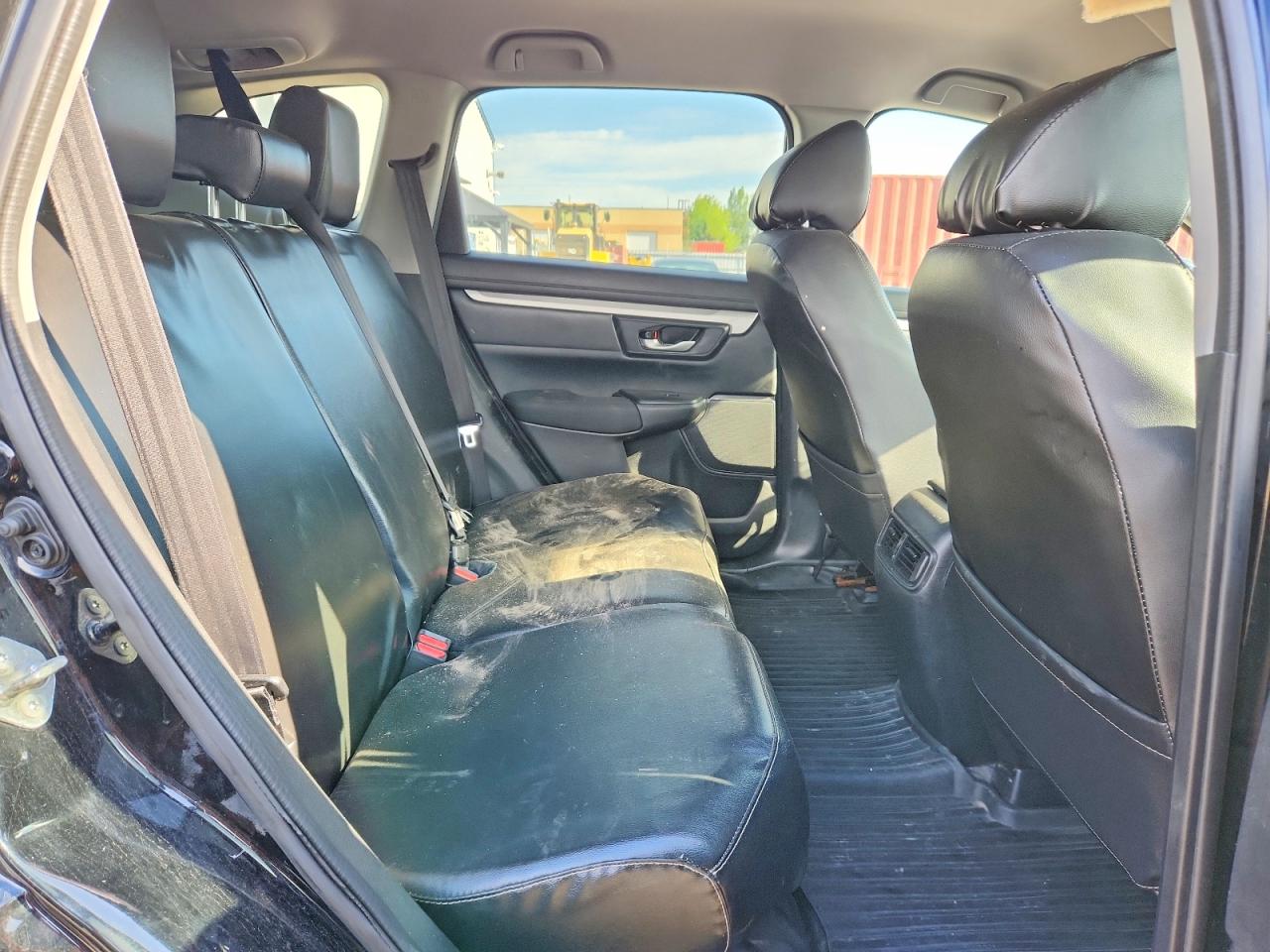 2HKRW2H20JH113765 · 2018 HONDA CR-V · 11/14
