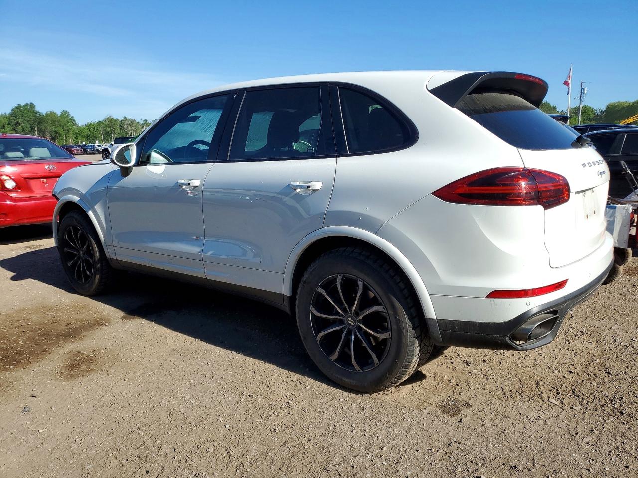 WP1AA2A25HKA81511 · 2017 PORSCHE CAYENNE · 2/14