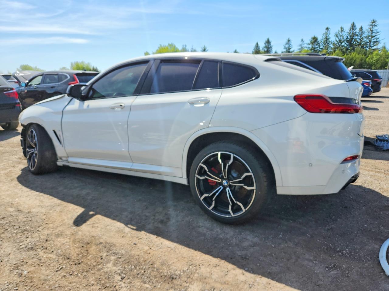 5YMUJ0C00M9E73161 · 2021 BMW X4 · 2/14