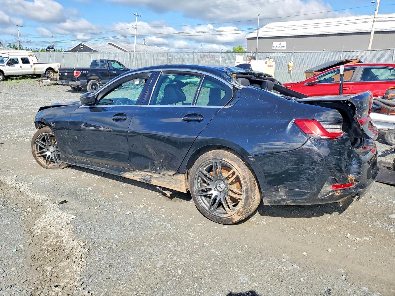 3MW5R7J01L8B08007 · 2020 BMW 330XI · 2/13