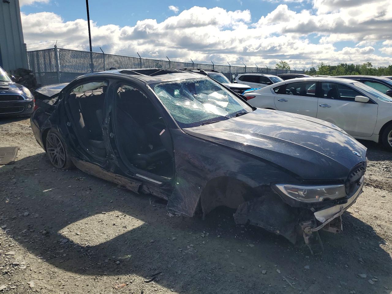 3MW5R7J01L8B08007 · 2020 BMW 330XI · 4/13