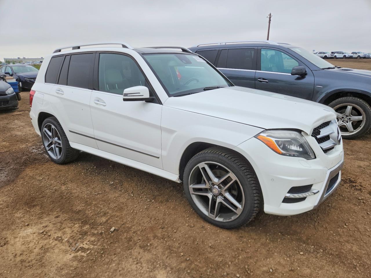 WDCGG8JBXDF973585 · 2013 MERCEDES-BENZ GLK · 4/13