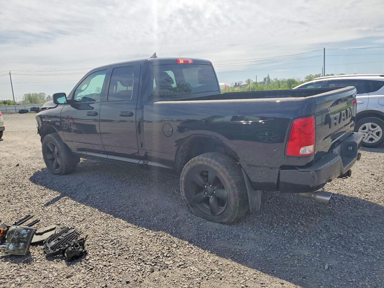 1C6RR7FT5MS580726 · 2021 RAM 1500 CLASSIC · 2/13