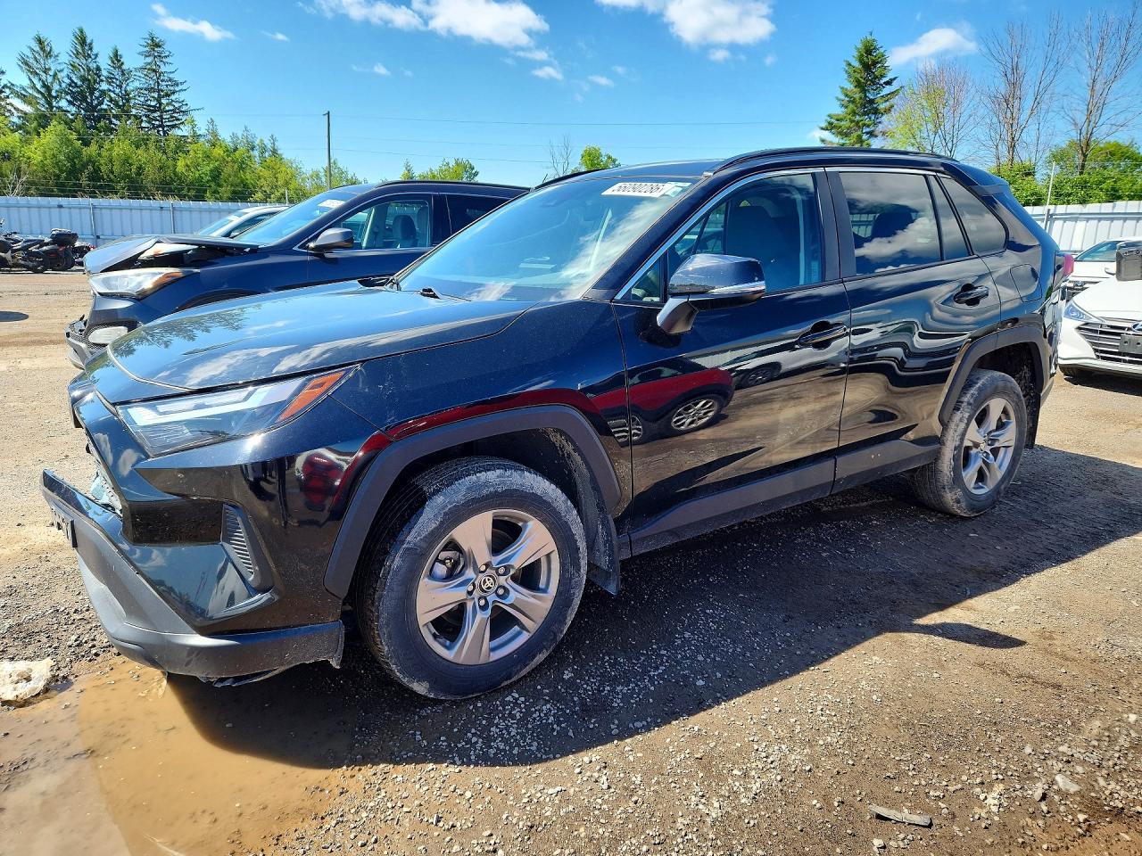 2T3R1RFV8PC385875 · 2023 TOYOTA RAV4