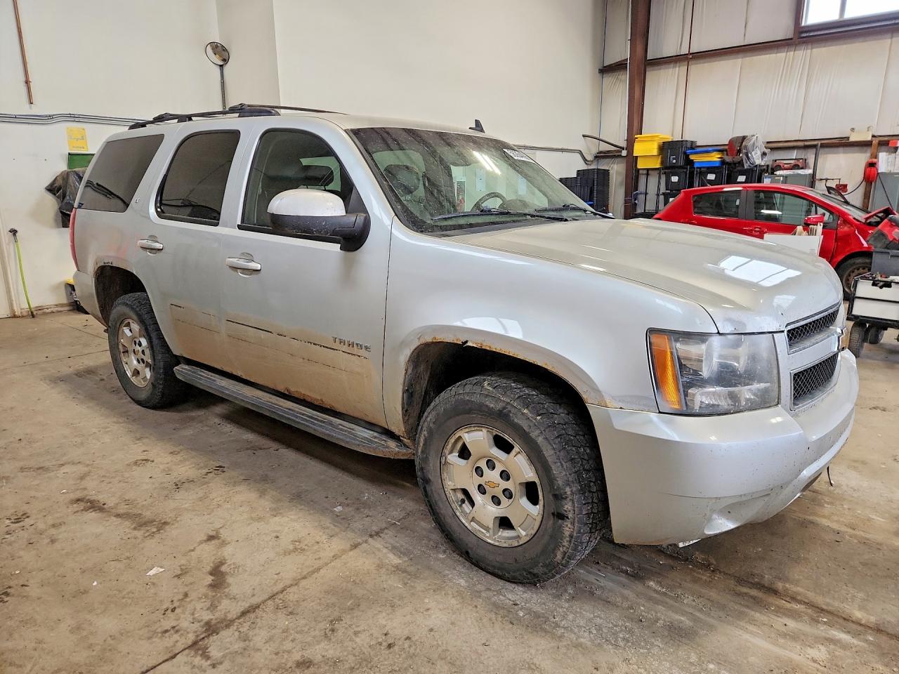 1GNUKBE01AR140725 · 2010 CHEVROLET TAHOE · 4/13