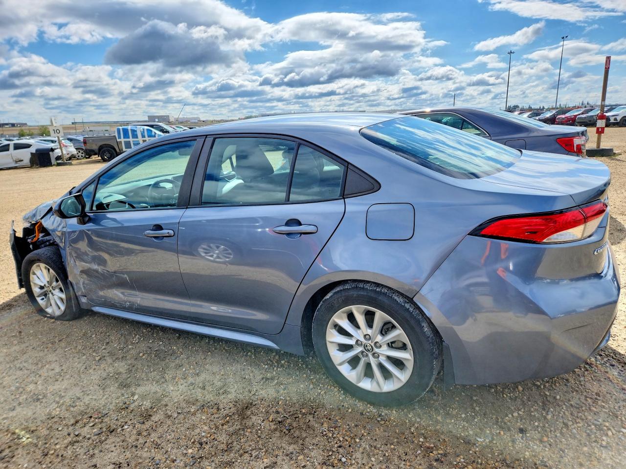 5YFBPMBE6MP200381 · 2021 TOYOTA COROLLA · 2/12