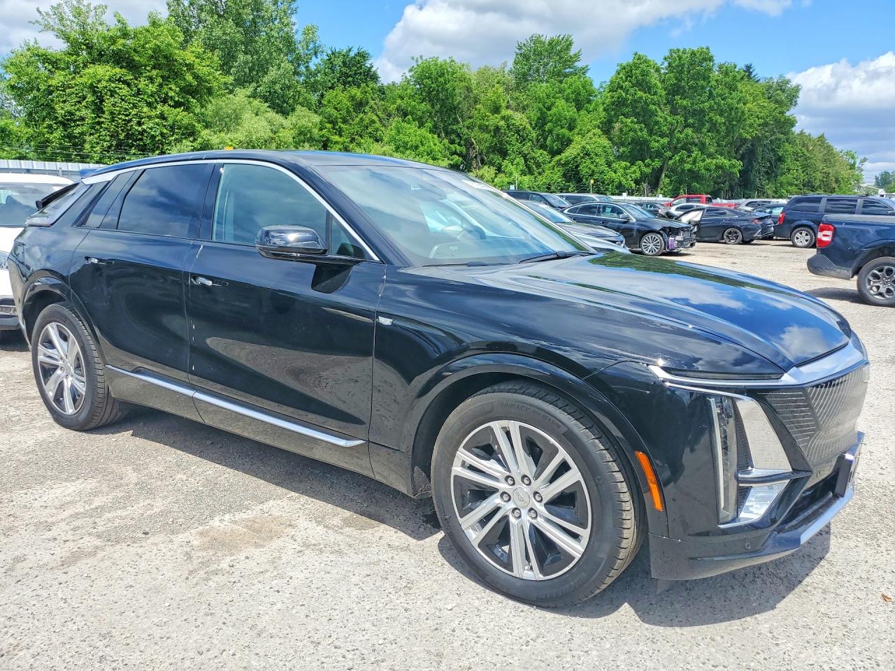1GYKPMRL5RZ143182 · 2024 CADILLAC LYRIQ · 4/13