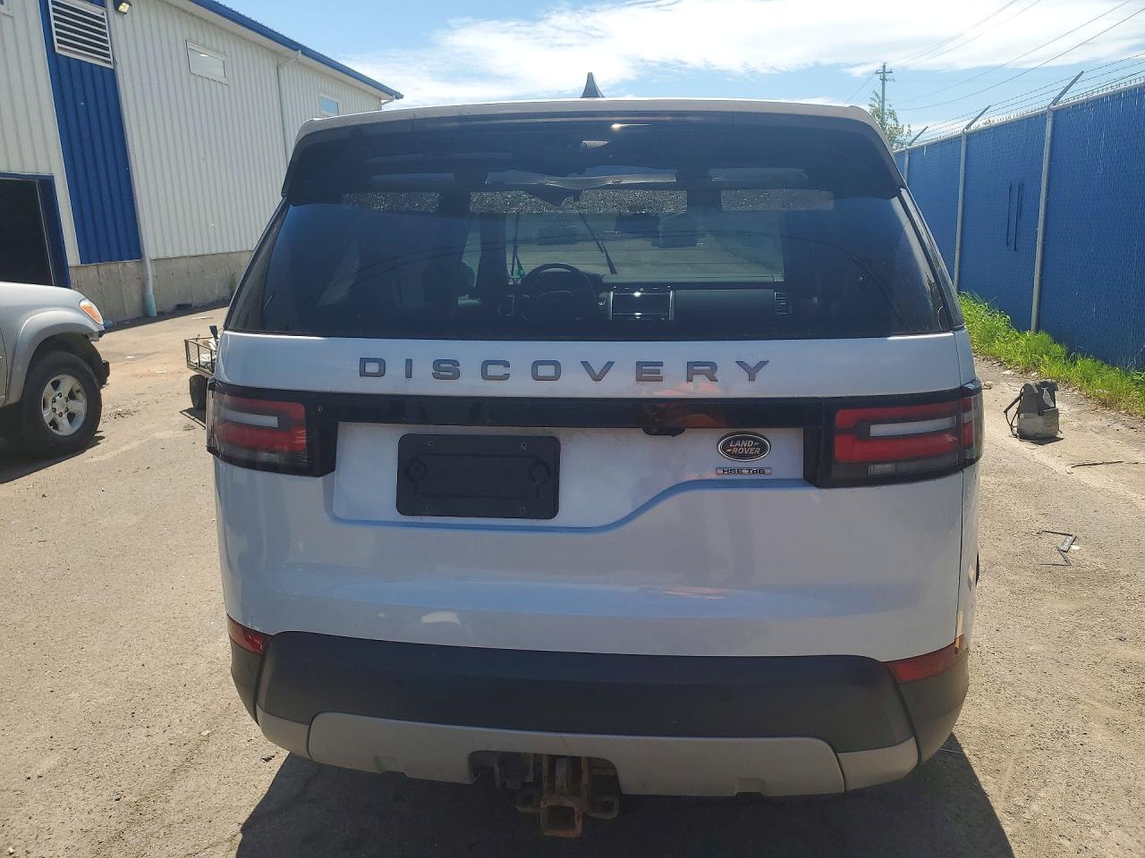 SALRRBBK5HA025367 · 2017 LAND ROVER DISCOVERY · 6/14