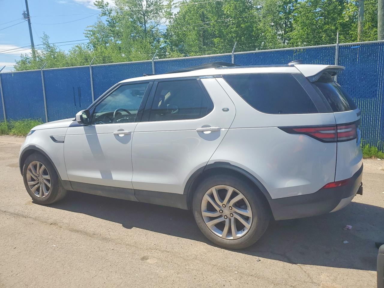 SALRRBBK5HA025367 · 2017 LAND ROVER DISCOVERY · 2/14
