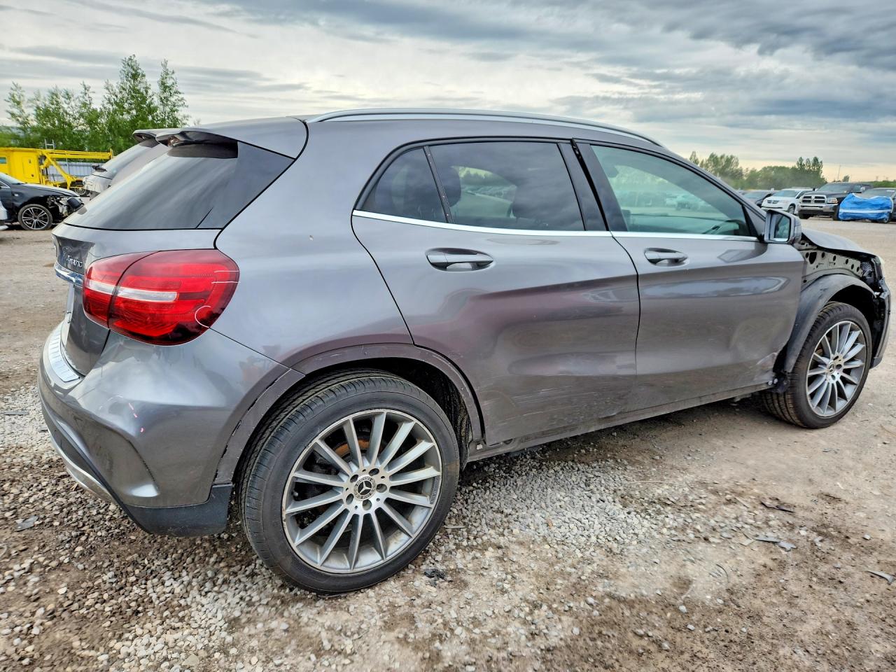 WDCTG4GB7JJ436700 · 2018 MERCEDES-BENZ GLA · 3/13