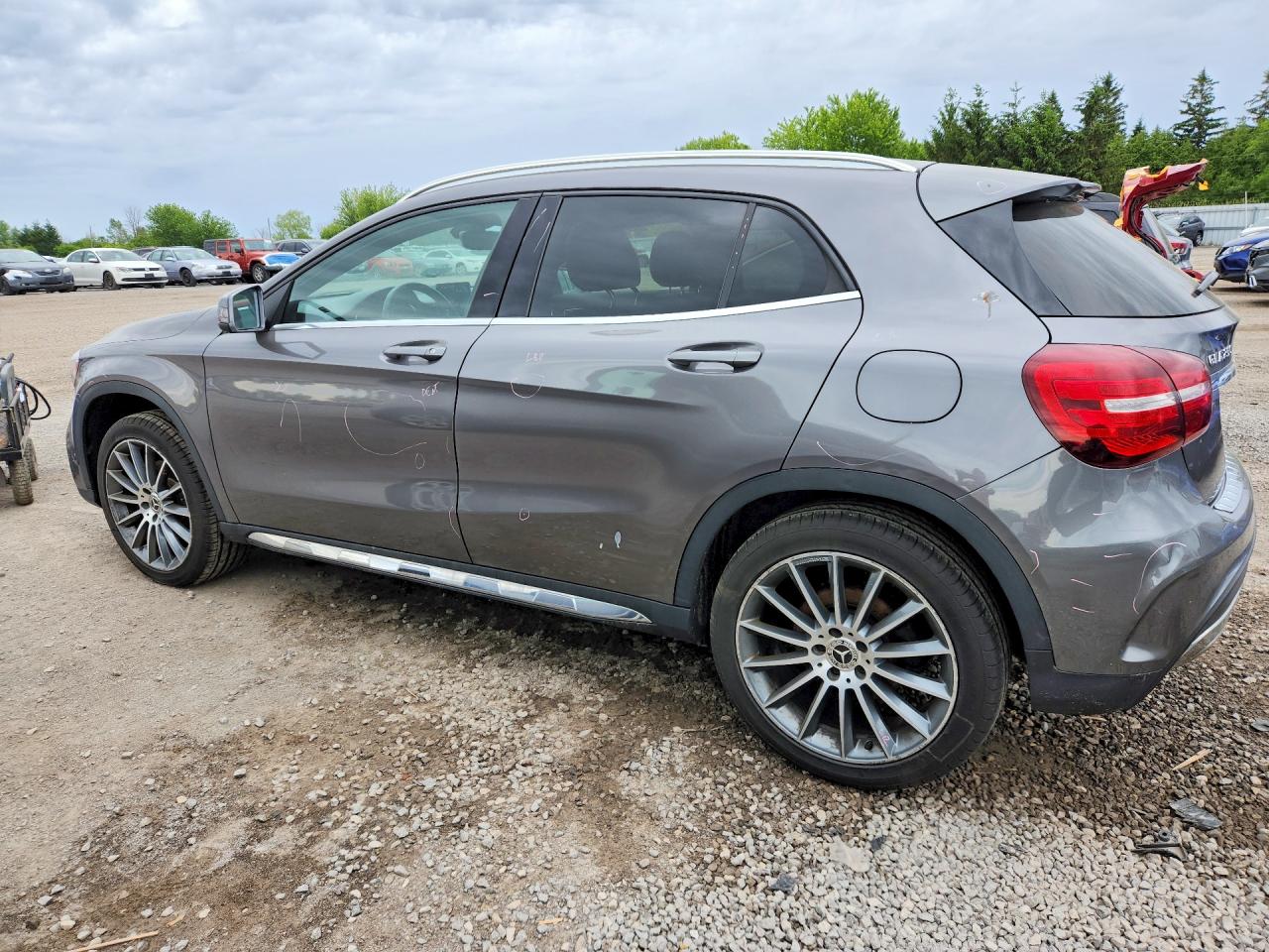 WDCTG4GB7JJ436700 · 2018 MERCEDES-BENZ GLA · 2/13