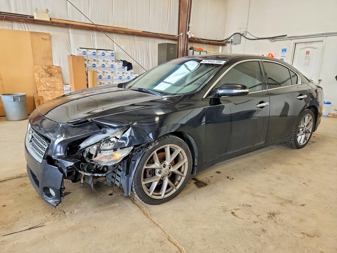 1N4AA5AP0BC818832 · 2011 NISSAN MAXIMA