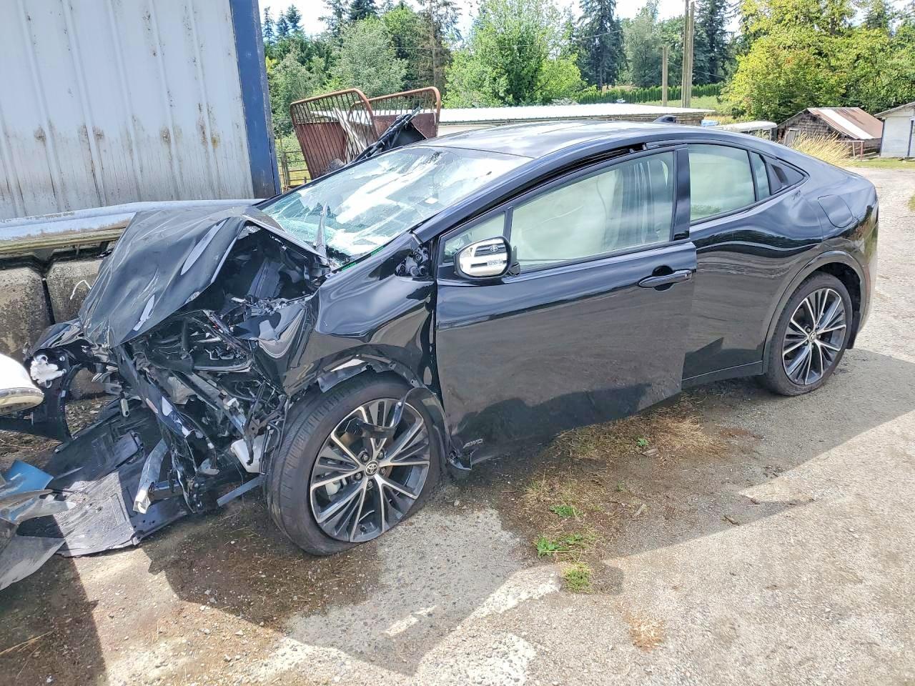 JTDADABUXT3036327 · 2026 TOYOTA PRIUS