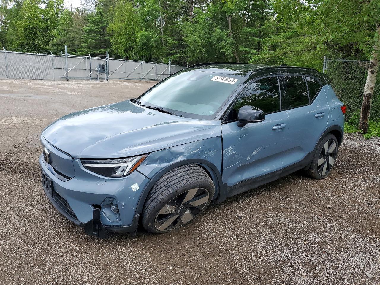 YV4ED3UM3P2990680 · 2023 VOLVO XC40