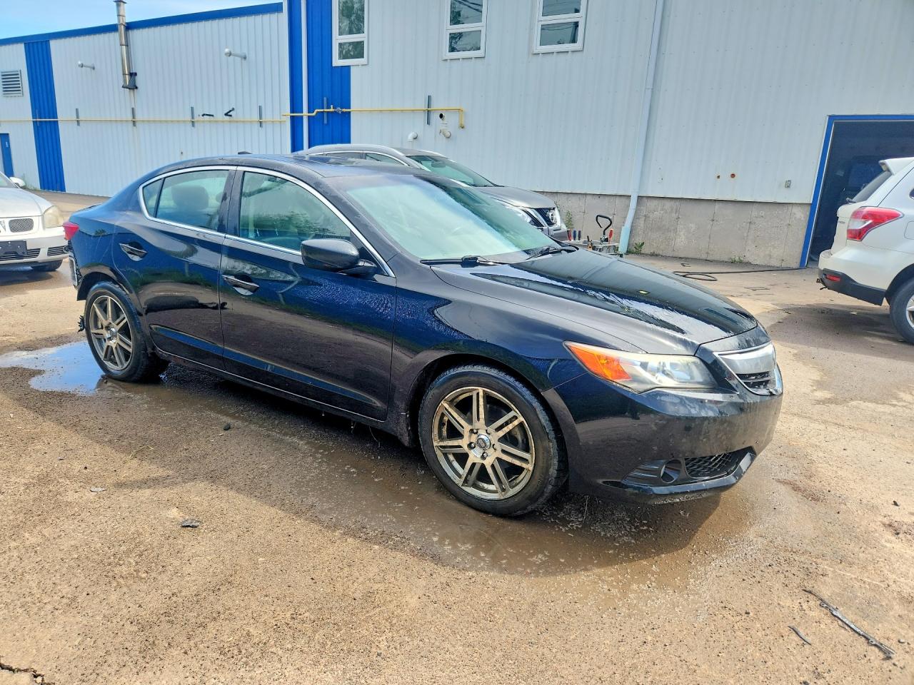 19VDE1F56DE400601 · 2013 ACURA ILX · 4/13