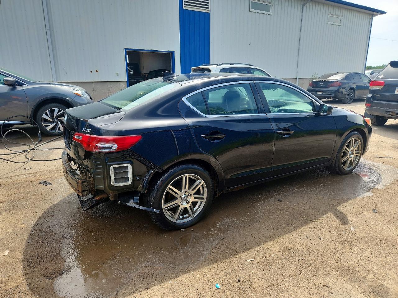 19VDE1F56DE400601 · 2013 ACURA ILX · 3/13