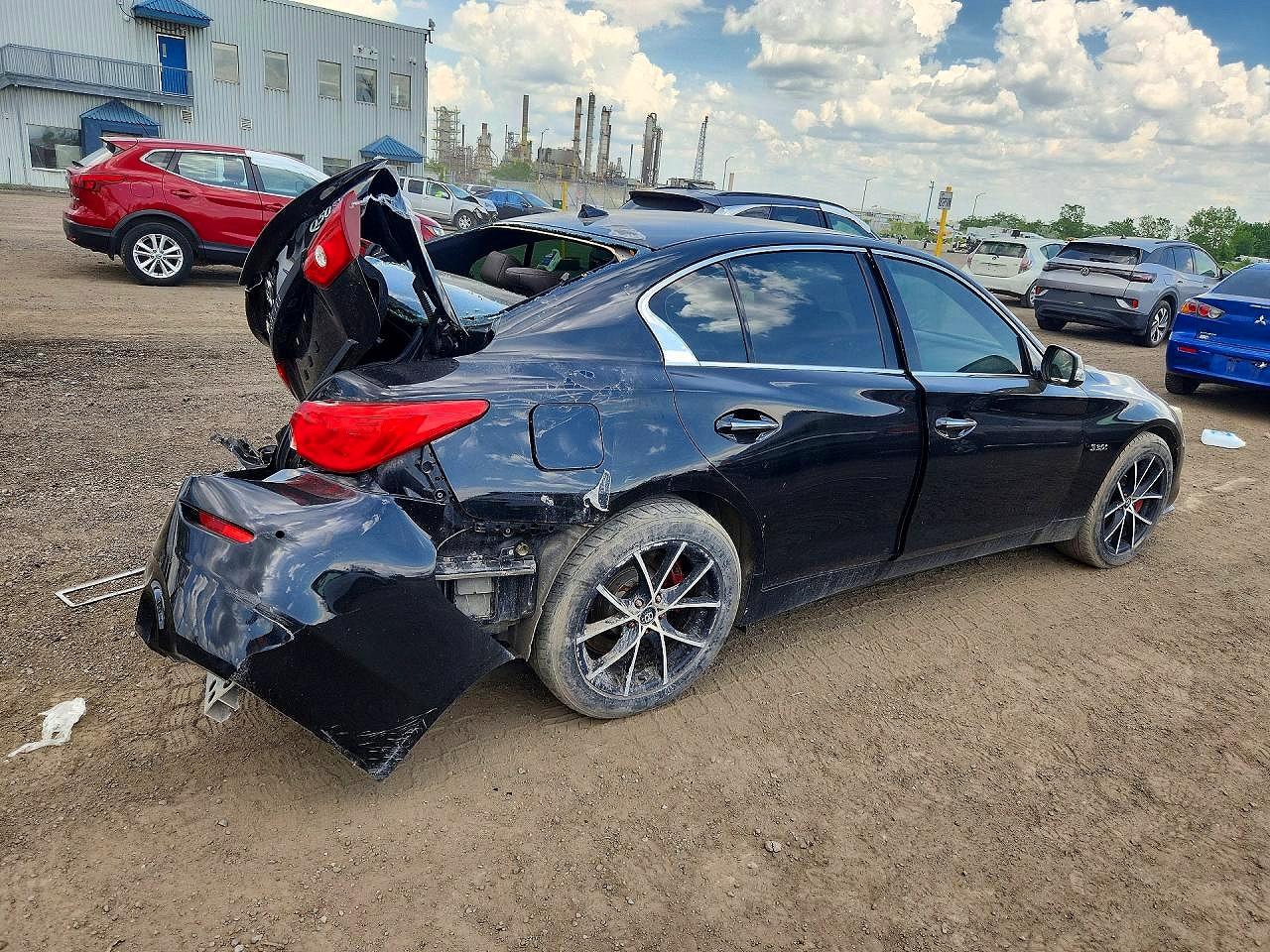 JN1FV7AR2HM870955 · 2017 INFINITI Q50 · 3/12