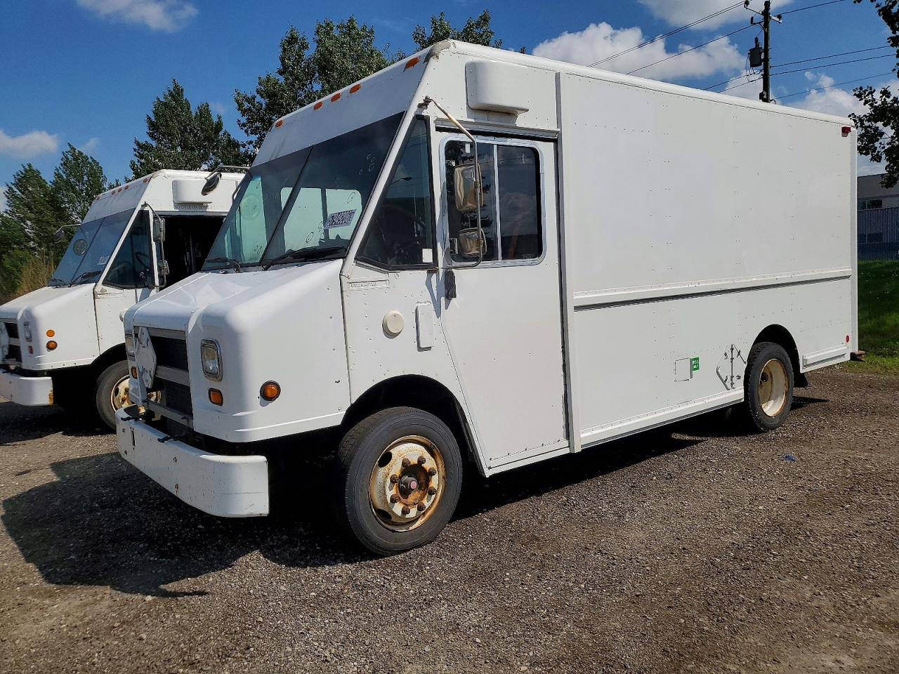 4UZAANBW76CW23392 · 2006 FREIGHTLINER CHASSIS · 2/10