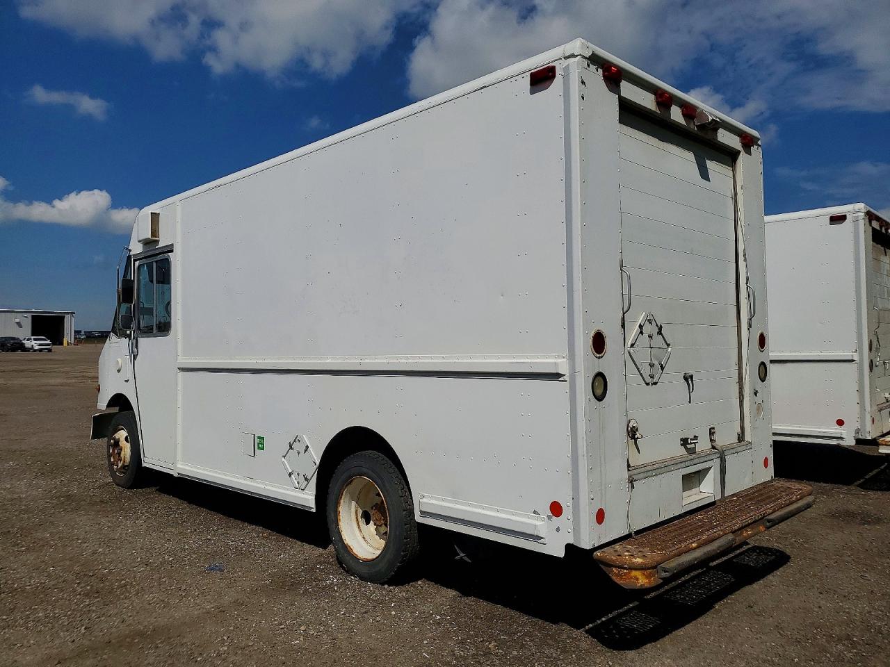 4UZAANBW76CW23392 · 2006 FREIGHTLINER CHASSIS · 3/10