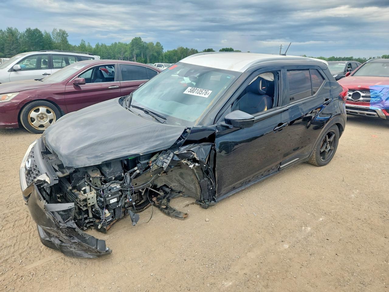 3N1CP5DV9LL517545 · 2020 NISSAN KICKS