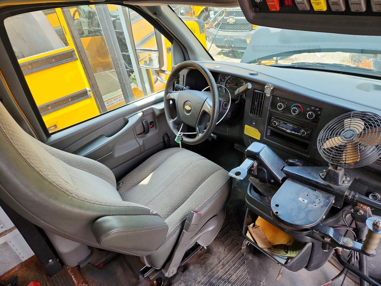 1GB0G2BA4C1171138 · 2012 CHEVROLET EXPRESS G3500 · 5/10
