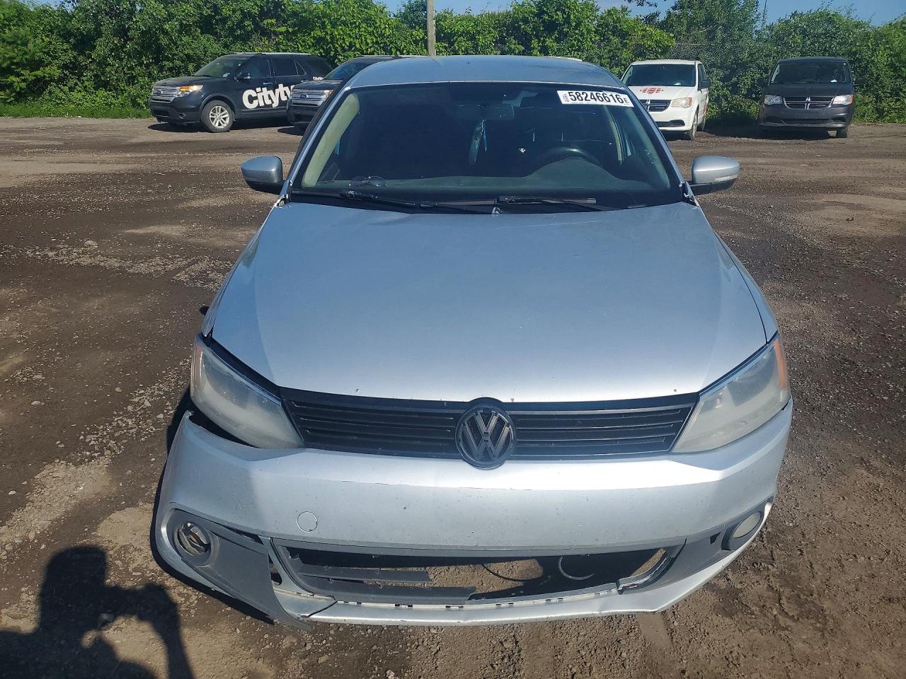 3VW2K7AJ6EM245728 · 2014 VOLKSWAGEN JETTA · 5/12