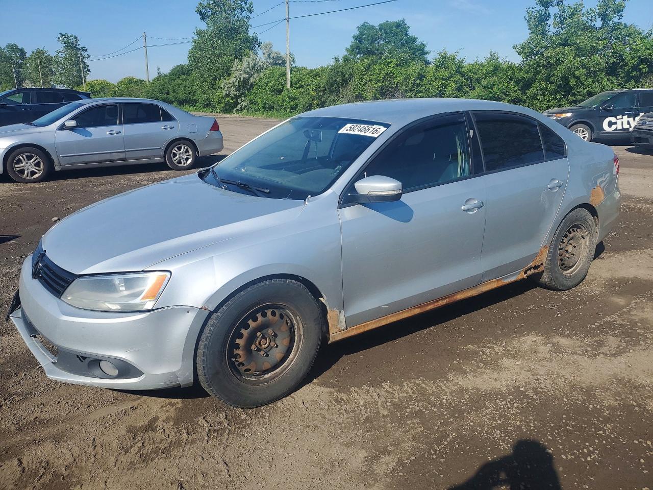3VW2K7AJ6EM245728 · 2014 VOLKSWAGEN JETTA