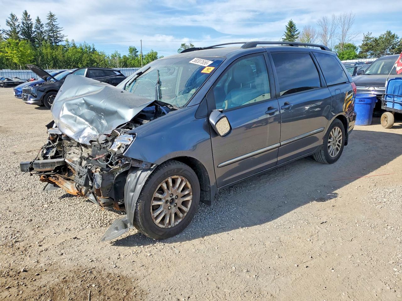 5TDYK4CC3AS299038 · 2010 TOYOTA SIENNA