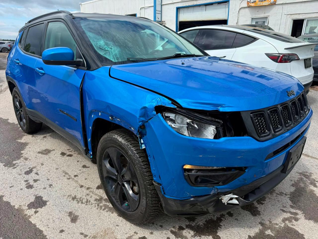 3C4NJDBB1JT399482 · 2018 JEEP COMPASS