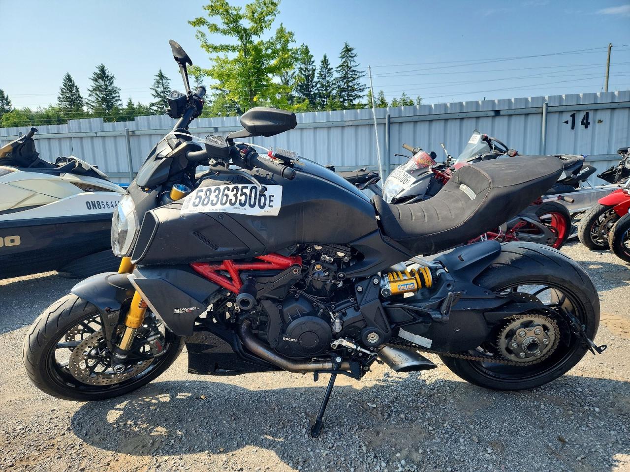 ZDMGAHRW3LB003232 · 2020 DUCATI DIAVEL · 3/9