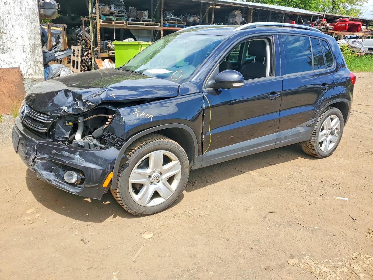 2015 VOLKSWAGEN TIGUAN