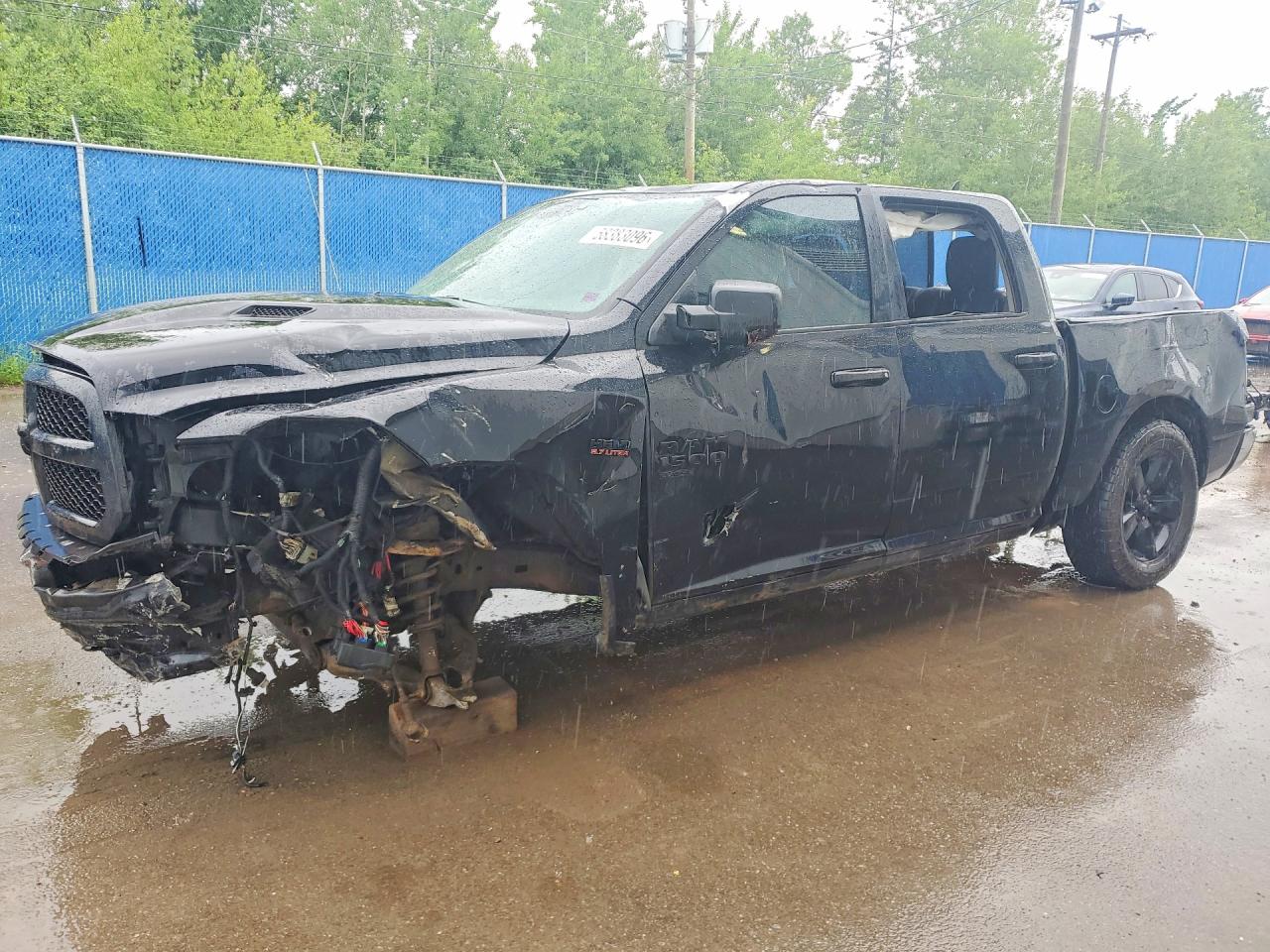 1C6RR7LT5KS621583 · 2019 RAM 1500 CLASSIC