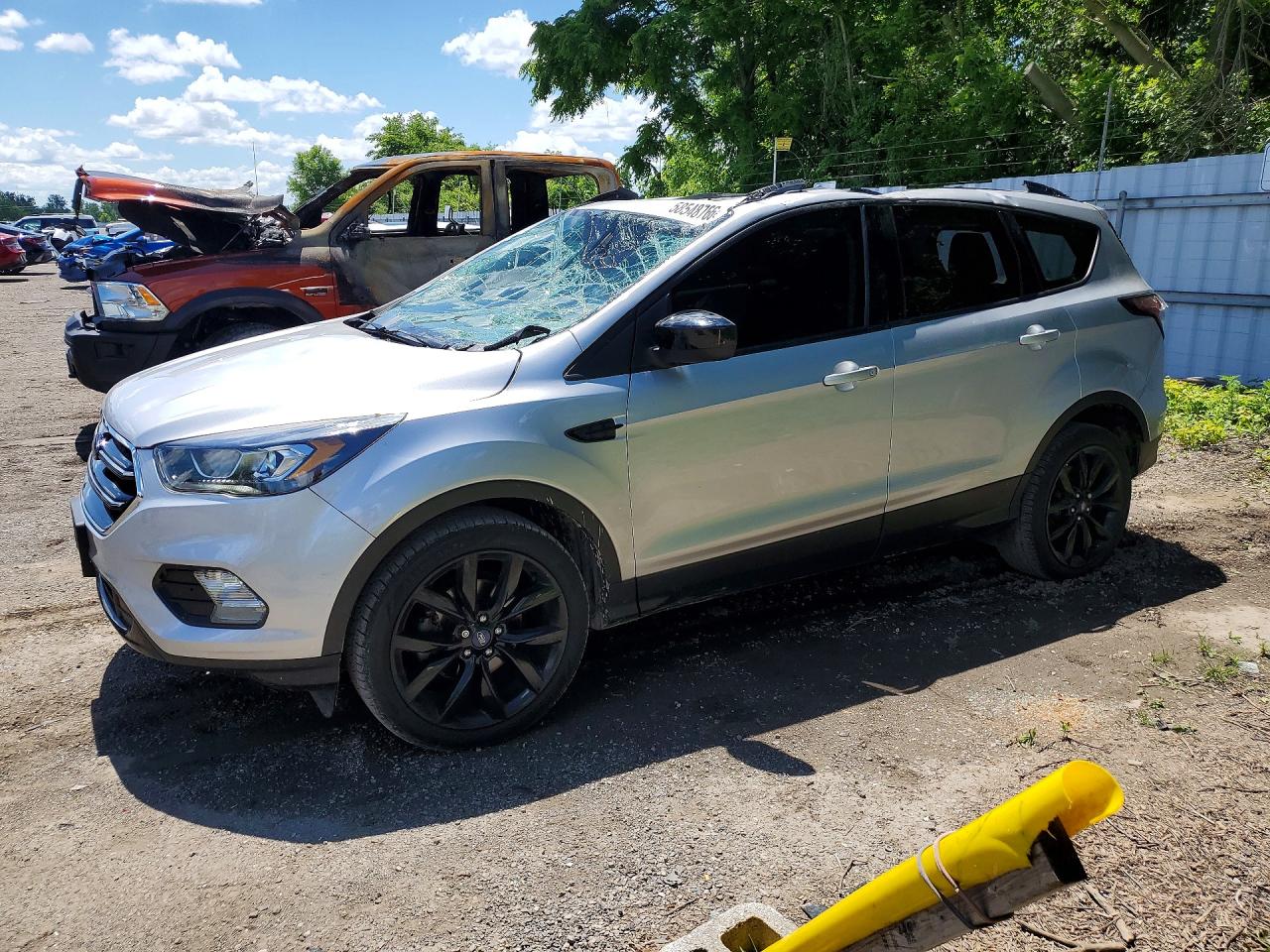 1FMCU0GD8HUB54997 · 2017 FORD ESCAPE